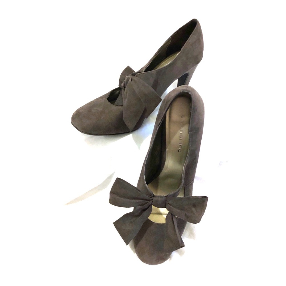 Brown suede heel, size 7.5